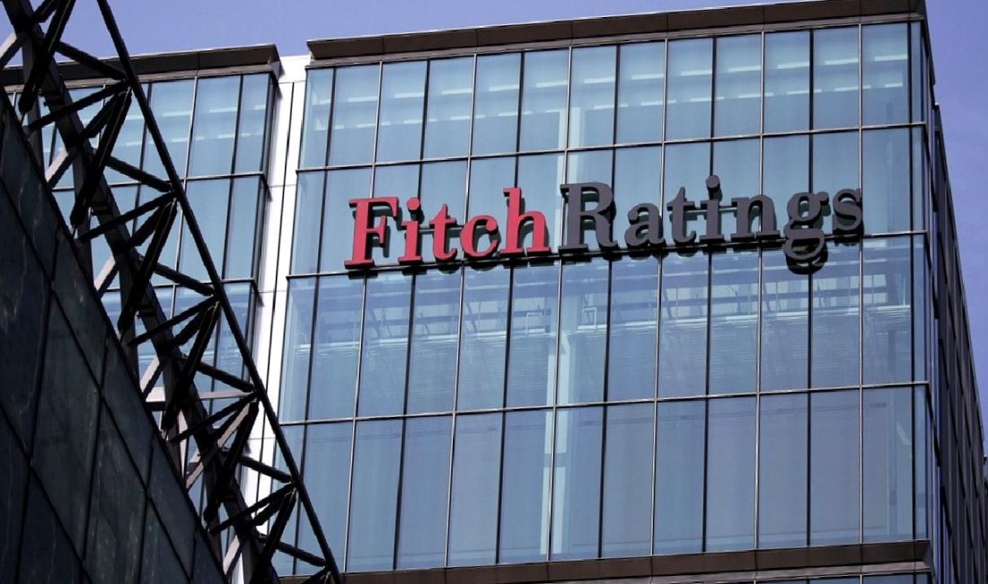 Fitch’in Küresel Ekonomik Görünüm Raporu Güncellemesi Fitch'in Küresel Ekonomik Görünüm Raporu Güncellemesi, dünya ekonomisindeki gelişmeleri ve