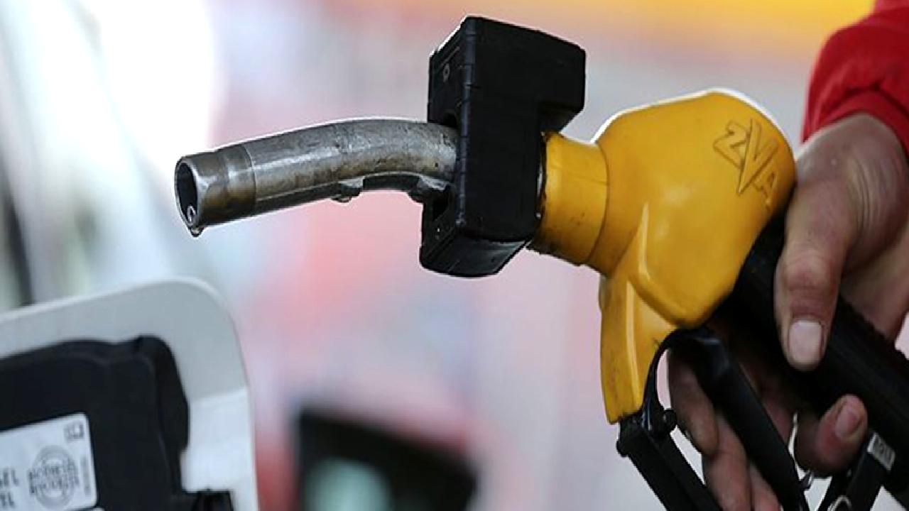 6 Nisan 2025 itibarıyla güncel akaryakıt fiyatlarını öğrenin. Benzin, motorin