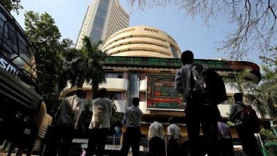 Hindistan'ın ihracatını etkileyen ABD tarifelerini keşfedin. Ekonomik ilişkiler ve ticaret