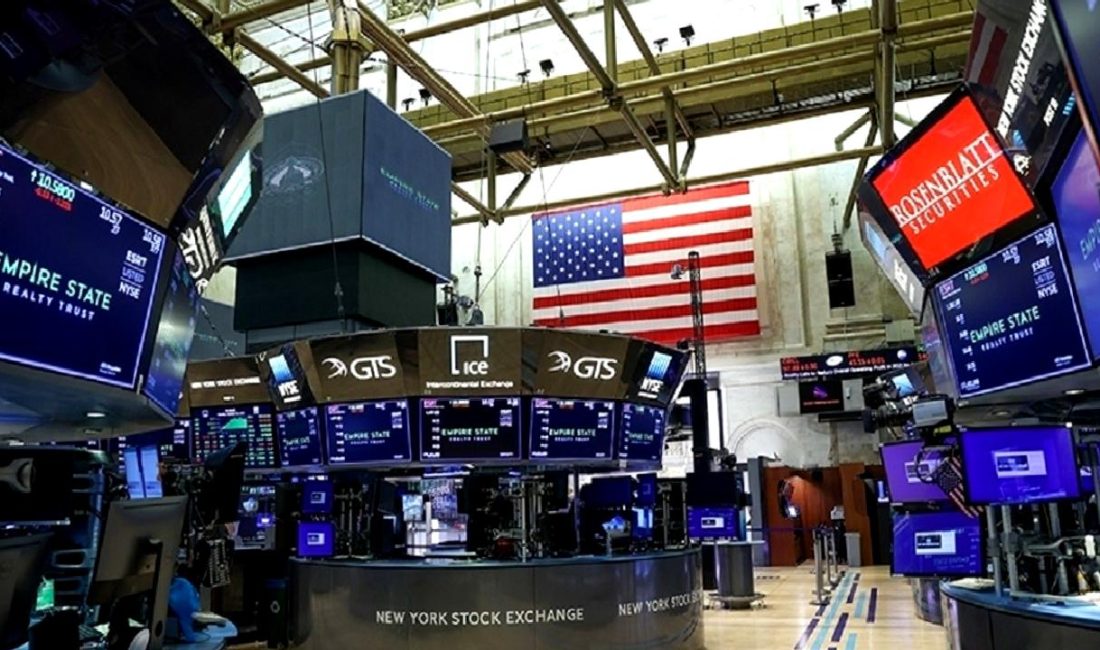 Hisse piyasalarında karışık seyrin ve Fed açıklamalarının etkilerini keşfedin. Piyasa