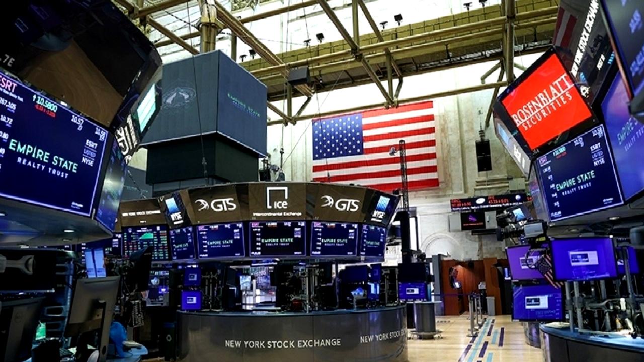 Hisse piyasalarında karışık seyrin ve Fed açıklamalarının etkilerini keşfedin. Piyasa