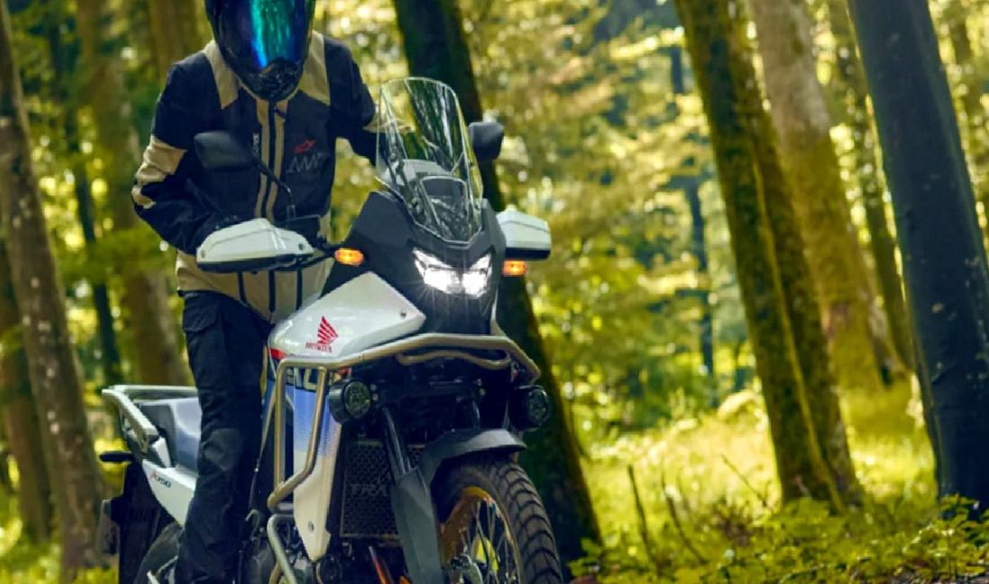 Honda’nın yeni motosiklet modelleri ve fiyatlarını keşfedin. Performans, şıklık ve