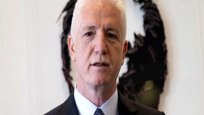 İstanbul Valiliği, çakarlı lüks araçlara ilişkin açıklama yaptı. Detaylar ve