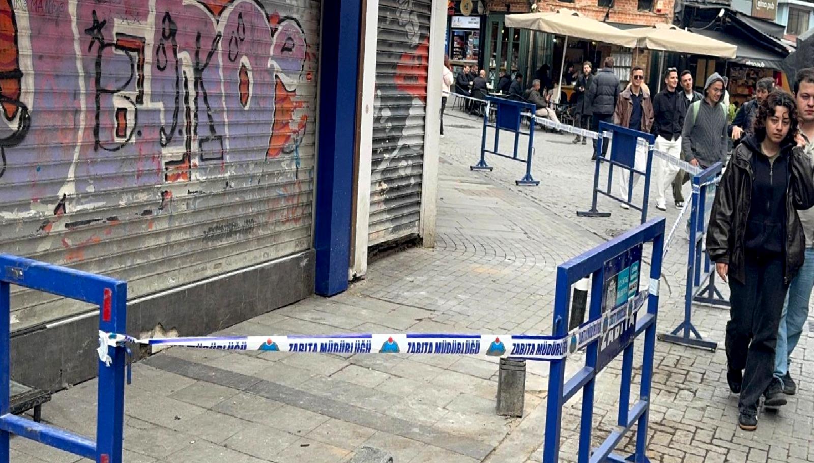 İstanbul'da deprem sonrası çatı parçaları düşmesi olayını inceleyin. Güvenlik önlemleri