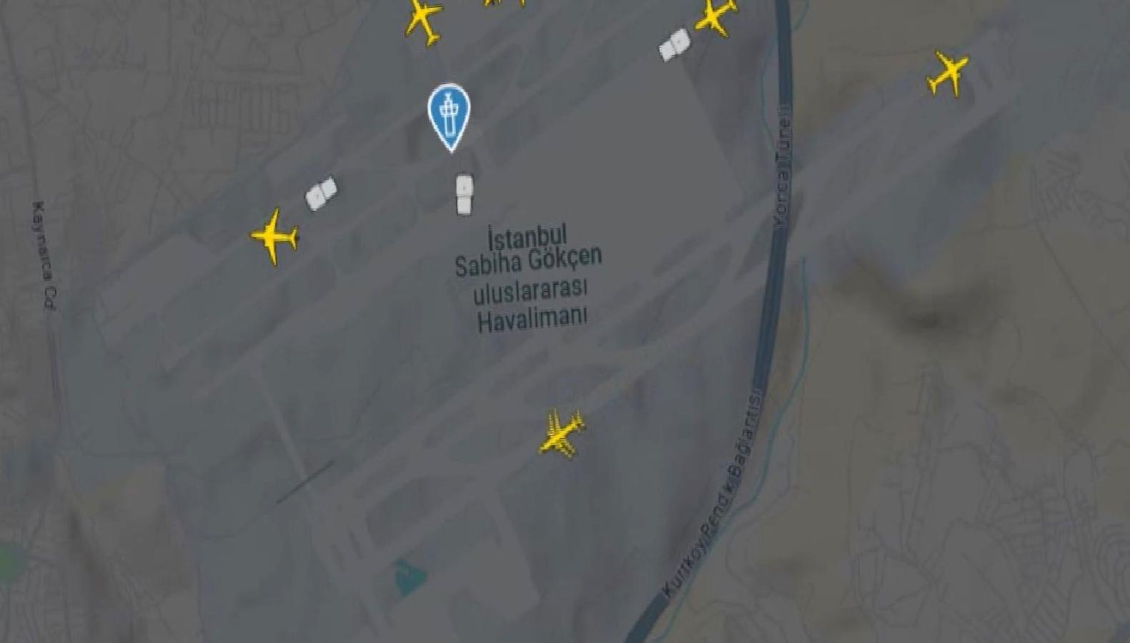 İstanbul'da depremin ardından havalimanında alınan güvenlik önlemleri ve yolcuların dikkat