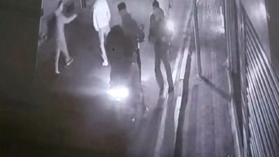 İstanbul'da kanlı kavga sonucu bir kişi hayatını kaybetti. Olayın detayları