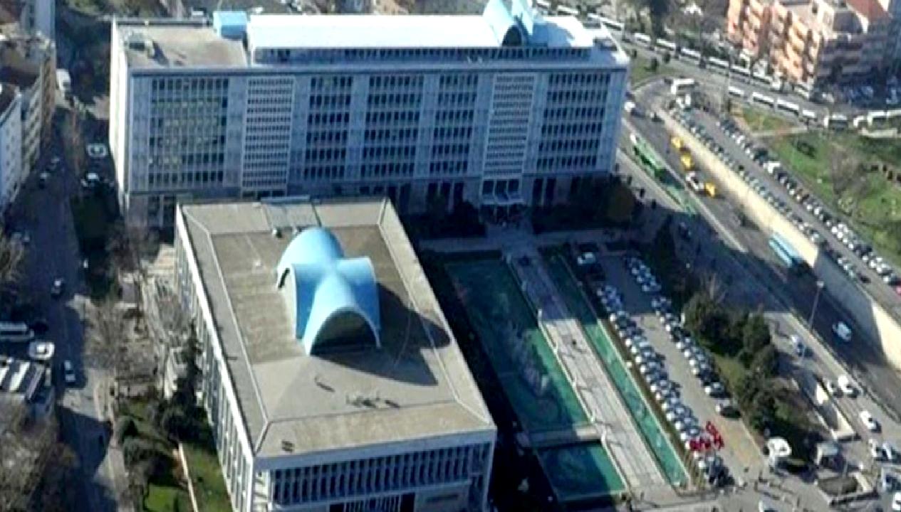 İstanbul'da yolsuzluk ve rüşvet soruşturmasında Ekrem İmamoğlu ve diğer şüphelilere