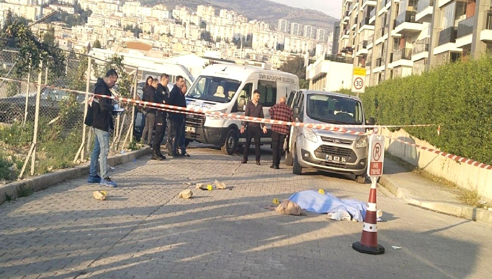 İzmir Çiğli'de eski nişanlısına yapılan silahlı saldırıda 1 kişi hayatını