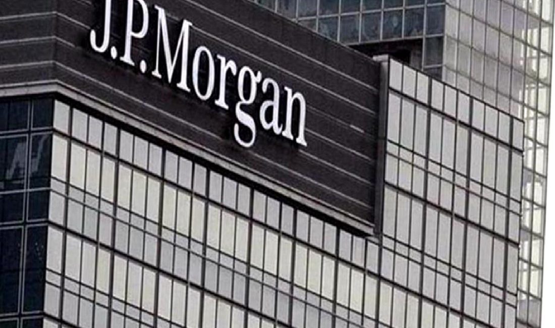 JPMorgan’dan Fed’e Faiz İndirimine Dair Uyarı JPMorgan, Fed'in faiz indirimleri konusunda dikkatli olunması gerektiğini vurguluyor. Ekonomik