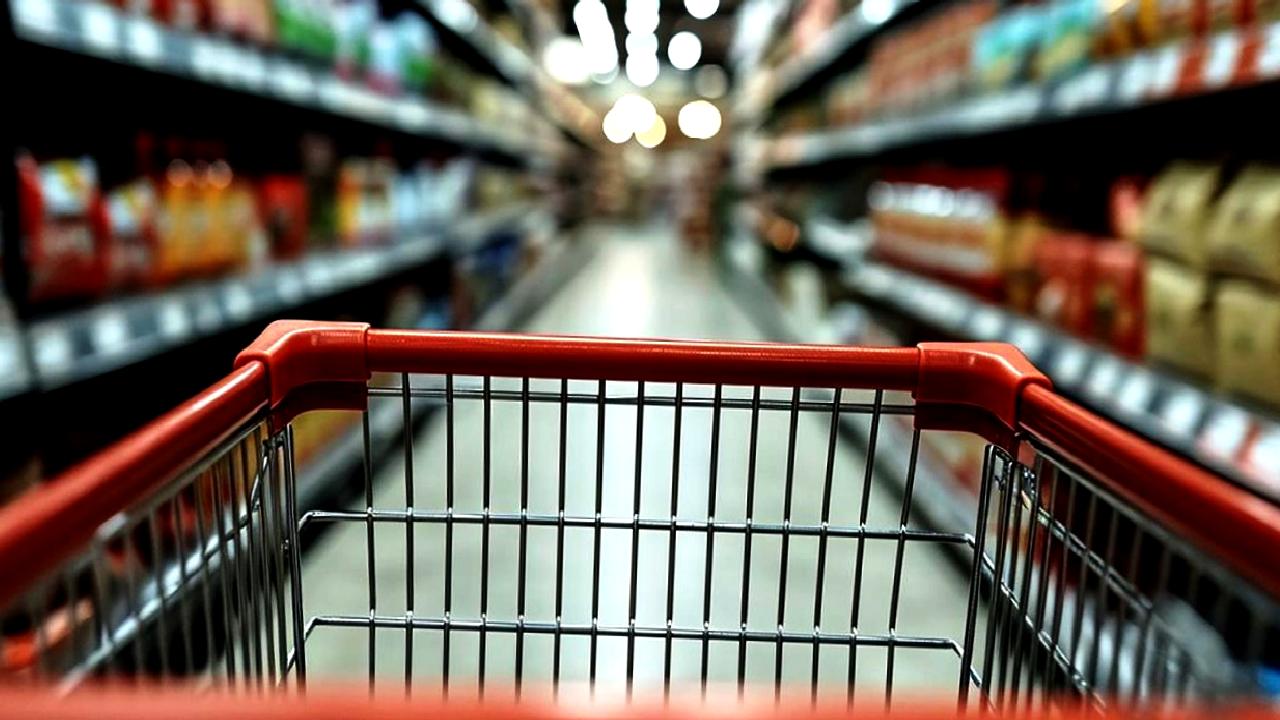 Koç Üniversitesi'nin Enflasyon ve Tasarruf Eğilimleri Anketi sonuçlarını keşfedin. Güncel