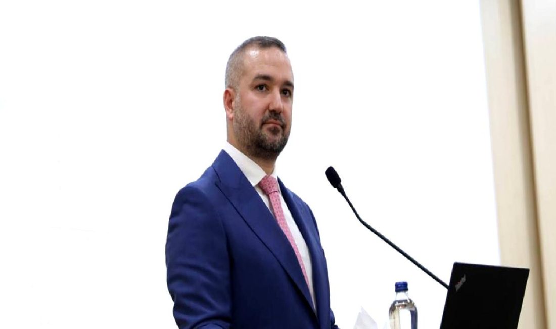 Küresel piyasalarda Türkiye'nin faiz kararı ve cari açık beklentilerini keşfedin.