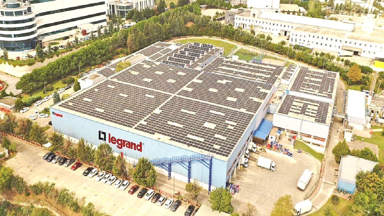 Legrand'ın Türkiye'deki yatırımları ve gelecekteki hedefleri hakkında bilgi edinin. Sürdürülebilir