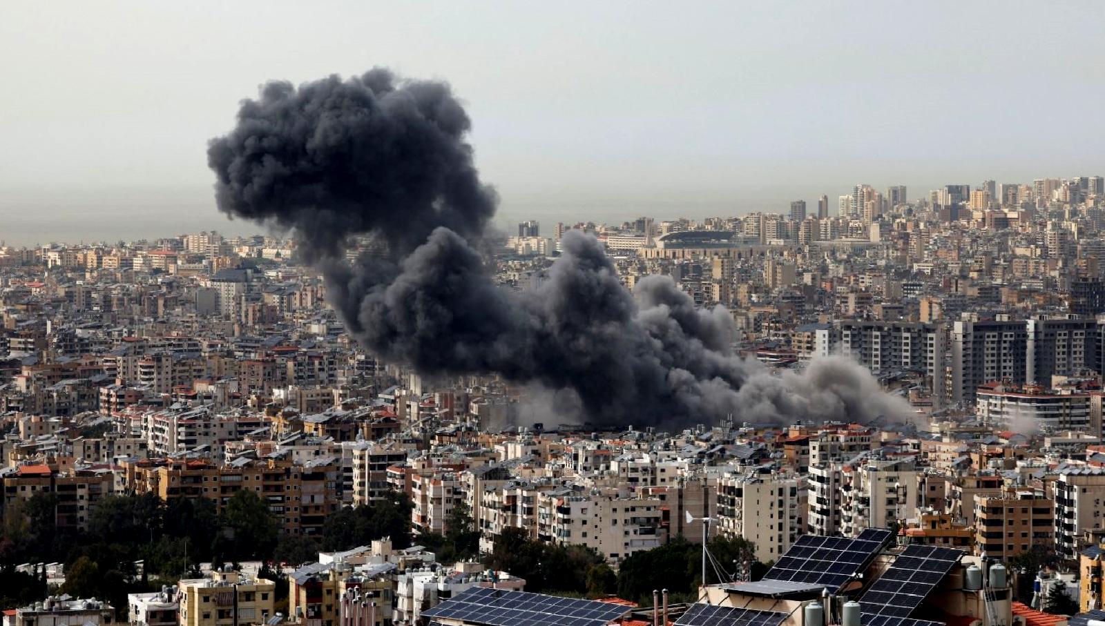 Beyrut'ta gerçekleşen hava saldırıları ve alçak uçuşlar hakkında son gelişmeleri