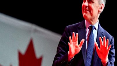 Mark Carney'nin seçim zaferi ve Kanada'nın geleceği üzerine analizler, ekonomik
