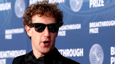 Mark Zuckerberg'in antitröst davası ve Meta'nın satın alma iddiaları üzerine