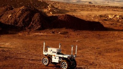 Mars'ın yüzeyinde keşfedilen gizemli yapılar gerçekten insan yapımı mı? Bu