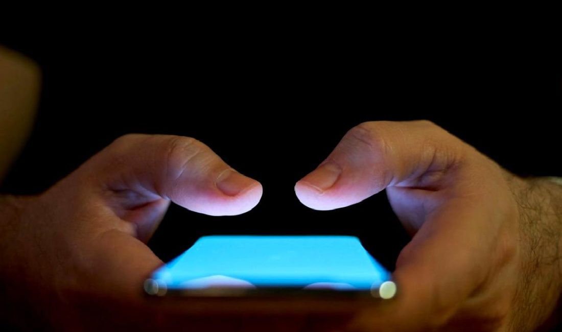 MHP’den Sosyal Medya ve Dijital Platformlara Yönelik Yeni Düzenleme Teklifi MHP'den sosyal medya ve dijital platformlar için yeni düzenleme teklifi