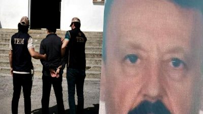 Muğla'da FETÖ/PDY üyesi eski Yargıtay hakimi yakalandı ve tutuklandı. Gelişmeler