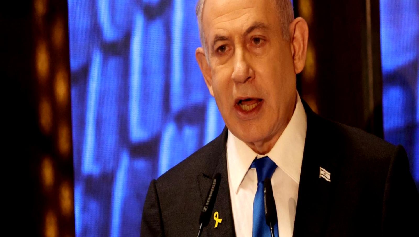 Netanyahu, oğlu Yair Netanyahu'ya destek verirken Macron'a sert tepki gösterdi.