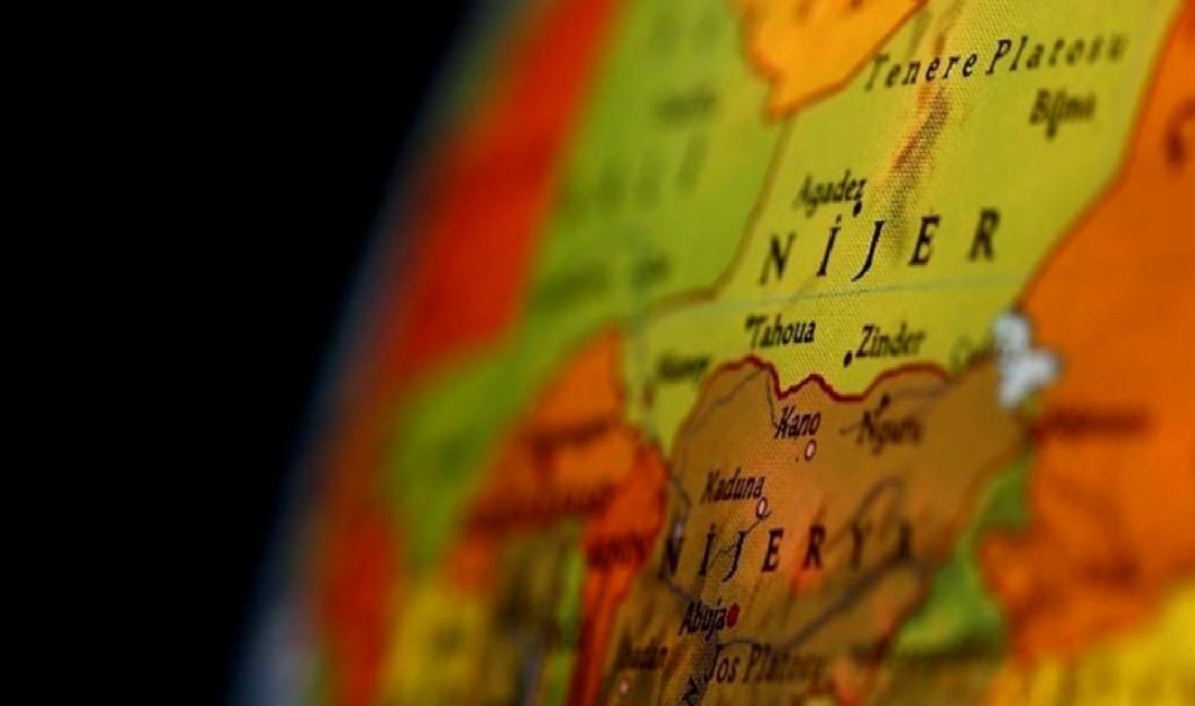 Nijerya Devlet Başkanı Tinubu'nun Paris'te ABD ile gerçekleştirdiği görüşmeler, iki