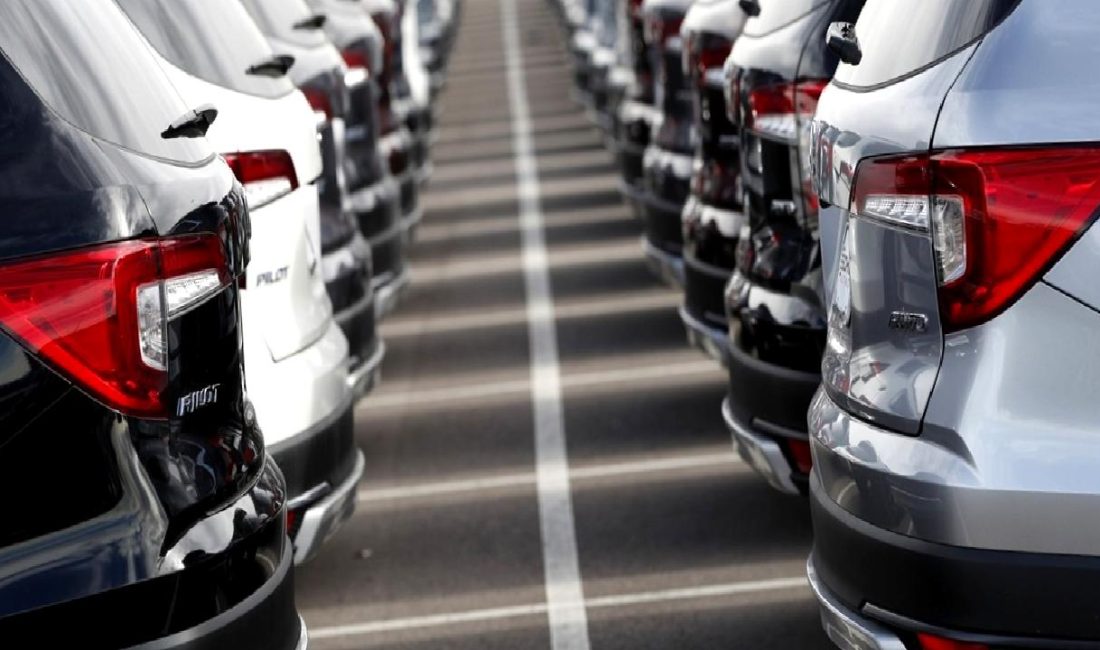 Otomotiv Sektöründe Rekabet ve Değişim Otomotiv sektöründeki rekabet ve değişim dinamiklerini keşfedin. Yeni trendler, teknolojiler