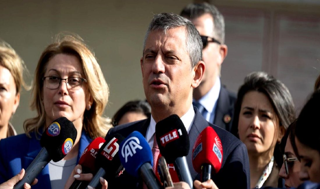 Özel’in Gezi Parkı Mahkumlarıyla Yaptığı Görüşme ve Güncel Durum Değerlendirmesi Özel'in Gezi Parkı mahkumlarıyla yaptığı görüşme ve güncel durumu değerlendirmesi,