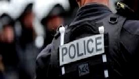 Paris'te bir adliye binasında bomba ihbarı nedeniyle tahliye işlemi gerçekleştirildi.