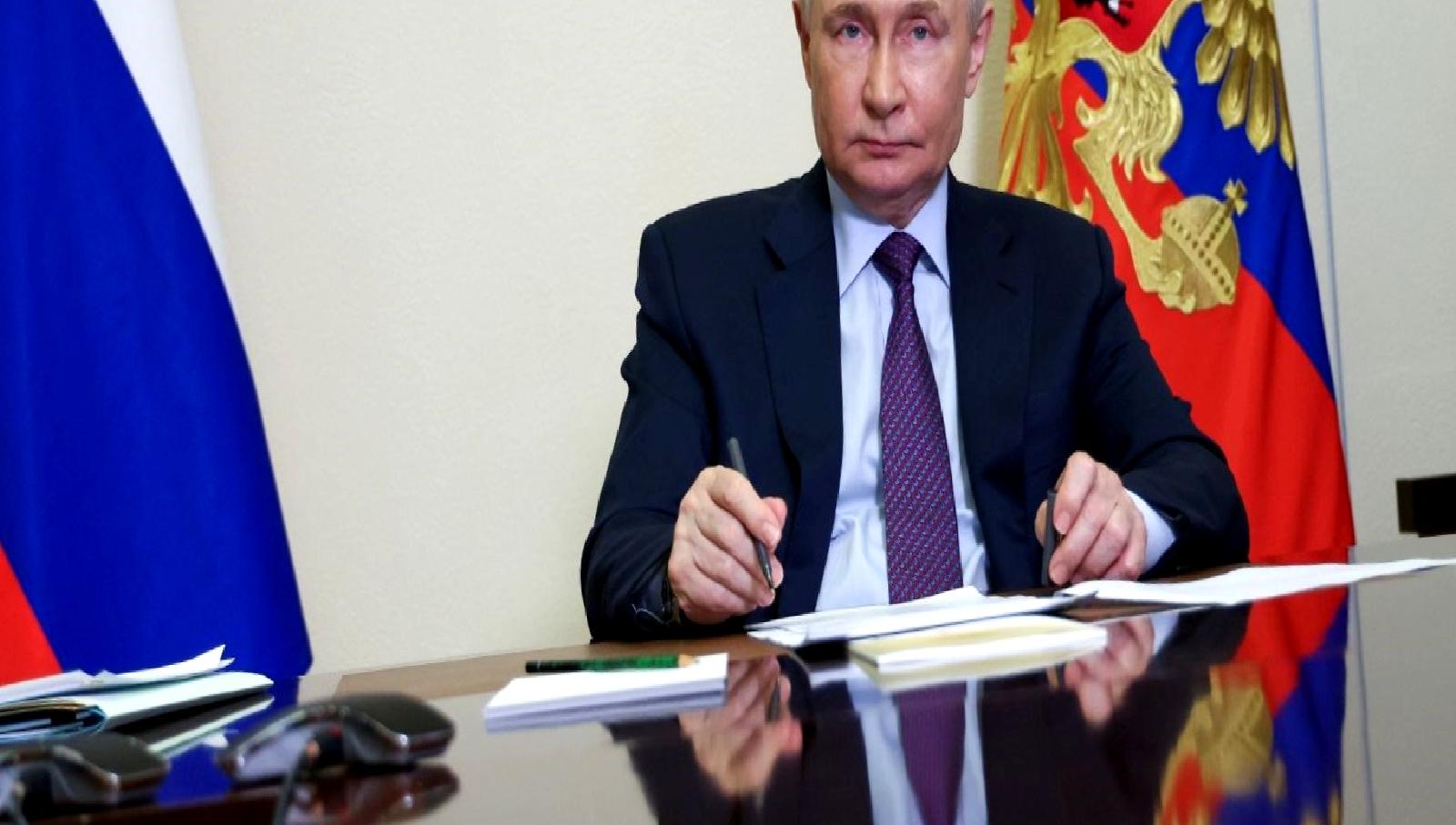 Putin, Ukrayna ile doğrudan görüşmeye açık olduklarını ve ateşkes için