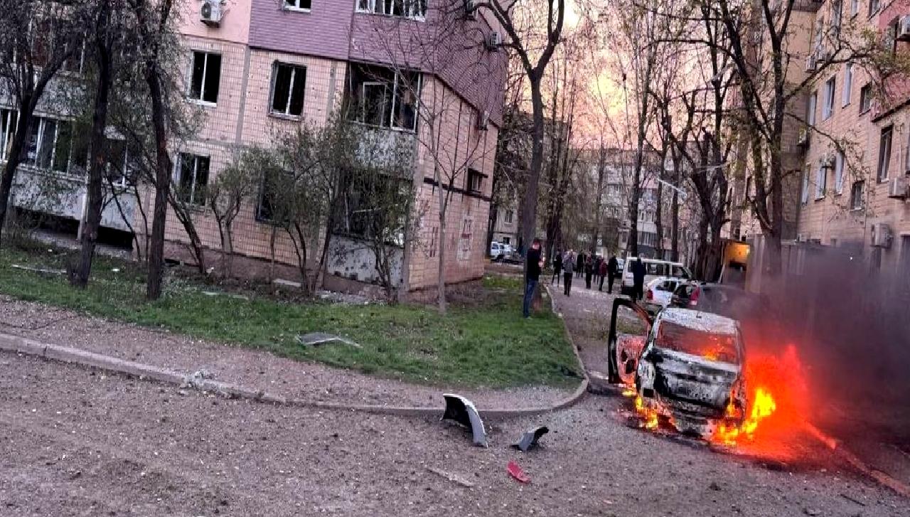 Rusya'nın Kriviy Rig kentinde gerçekleşen hava saldırısında 18 kişi hayatını