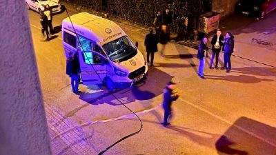 Samsun'da boşanma aşamasındaki bir kadına silahlı saldırı düzenlendi. Olayda 1