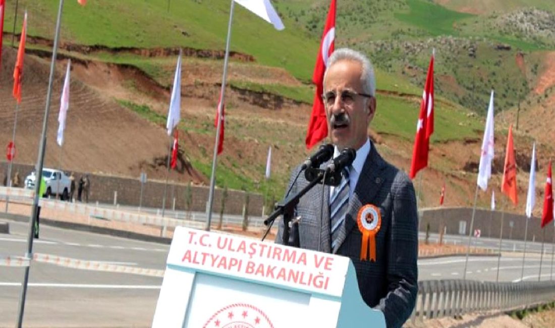 Siirt-Kurtalan yolu, havalimanı bağlantı yolu ve demiryolu projesi açılışı ile