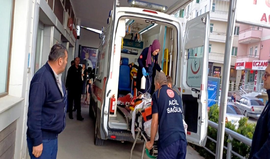 Silahlı Saldırı: Bir Genç Hayatını Kaybetti, Diğeri Yaralı Bir genç silahlı saldırıda hayatını kaybetti, diğeri yaralı. Olayın detayları