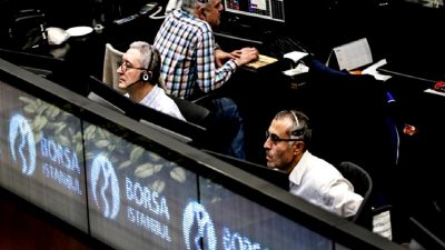 SPK, borsadaki sert düşüşlere ilişkin alınan uzatma kararını duyurdu. Detaylar