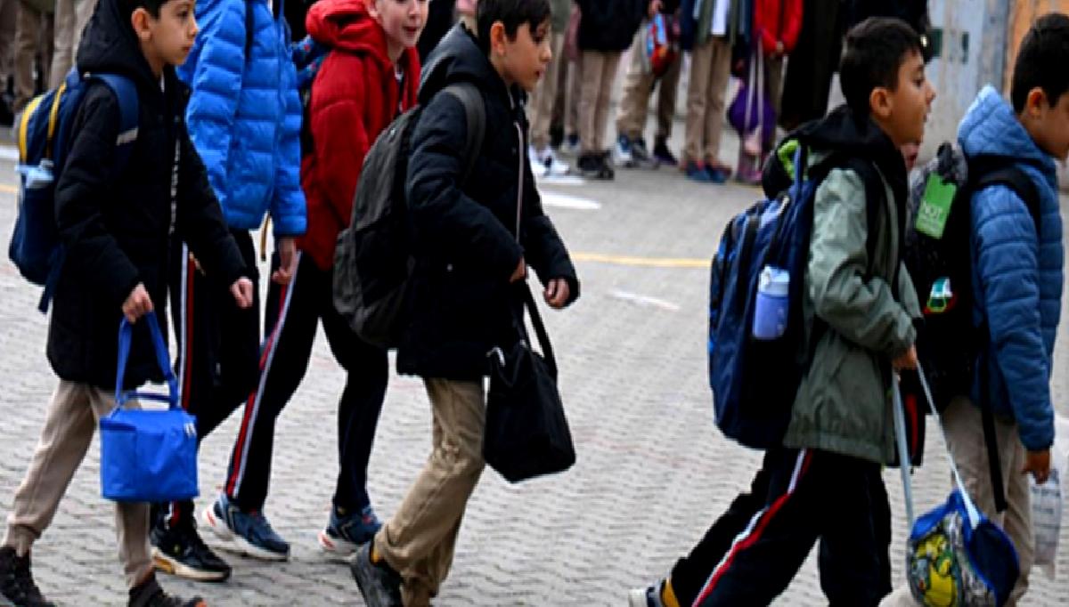 Tekirdağ'da deprem sonrası okullarda ve kamu kurumlarında alınan önlemler, güvenlik