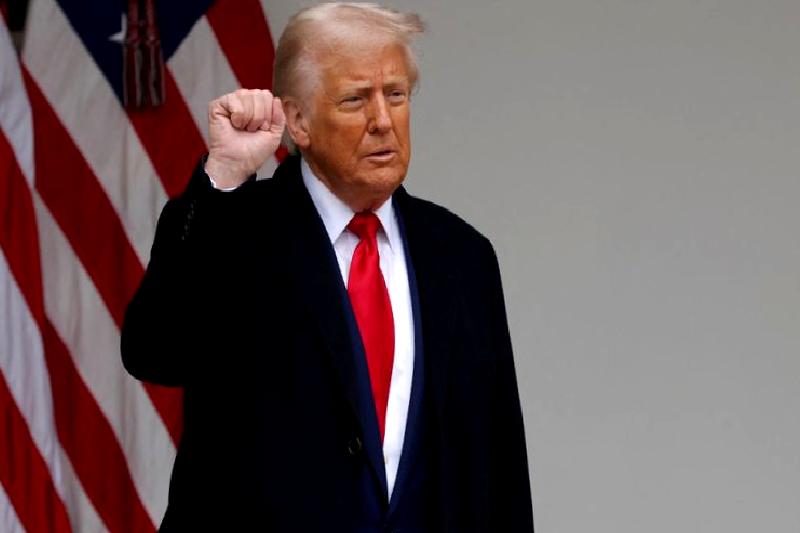 Trump, ABD ekonomisi hakkında olumlu görüşlerini paylaşıyor. Ekonomik büyüme ve