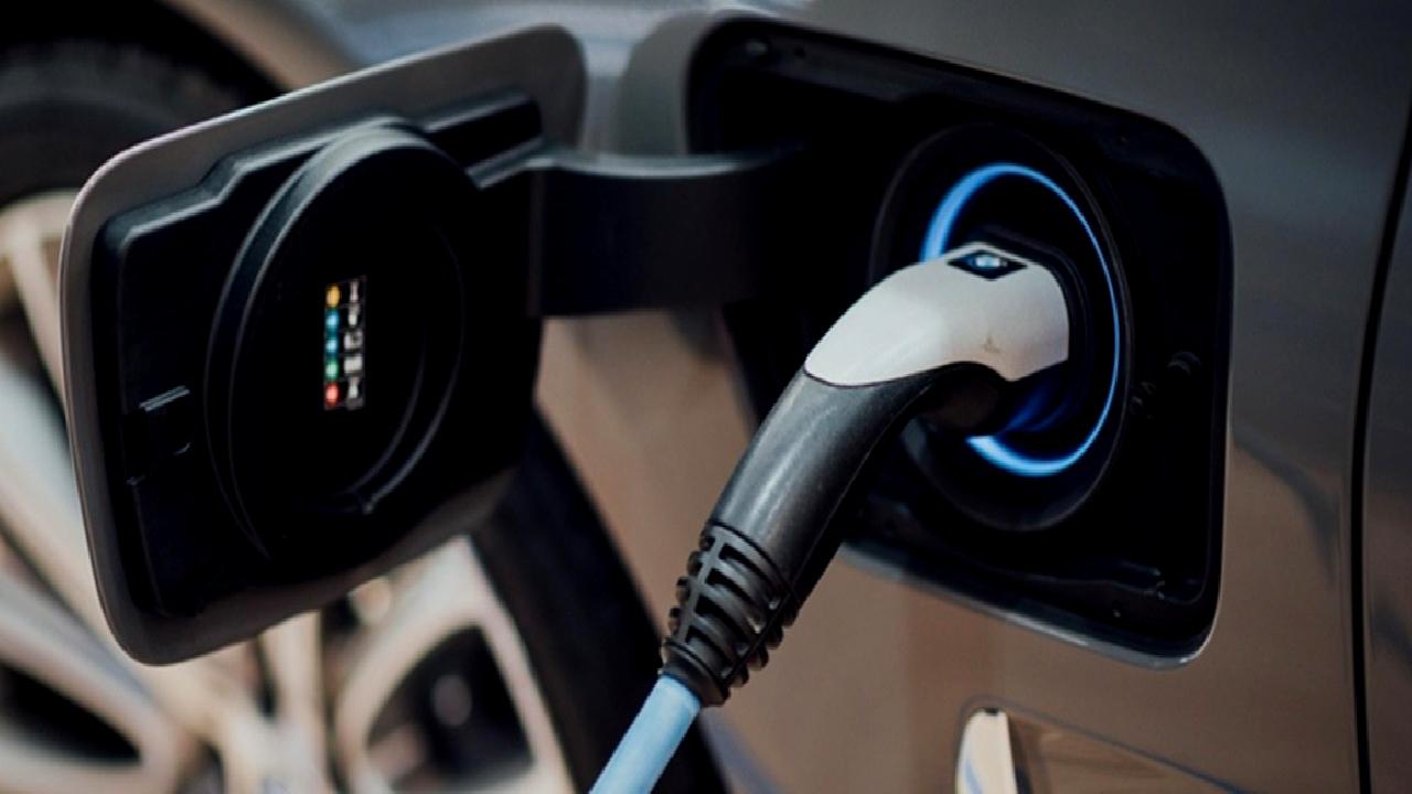 Trump'ın elektrikli araç politikaları, piyasa dinamiklerini nasıl etkiledi? Bu yazıda