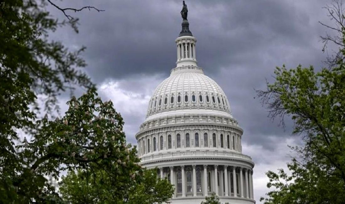 Trump’ın Yeni Yasa Tasarısı Senato’dan Geçti Trump'ın yeni yasa tasarısı, Senato'dan geçti. Bu gelişmenin ardındaki detayları