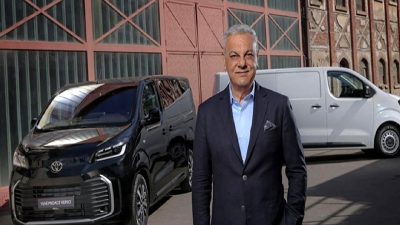 Türkiye hafif ticari araç pazarını detaylı analizler ve gelecek öngörüleriyle