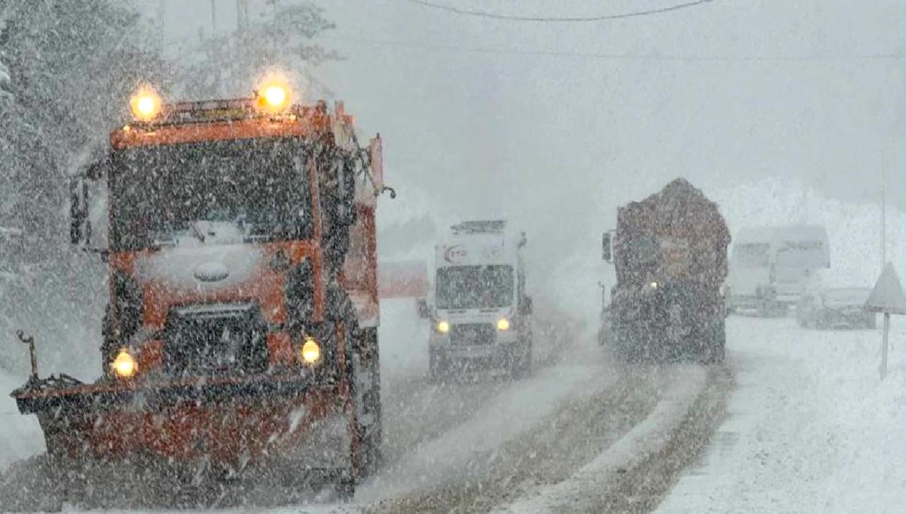 Türkiye'de yaşanan yoğun kar yağışı nedeniyle eğitime ara verilen bölgeleri