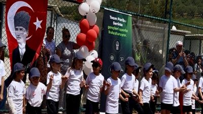 Team Paribu’nun Hatay ve Kahramanmaraş ziyaretleriyle Türkiye’de sporun geleceğine yönelik