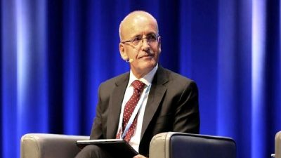 Türkiye'nin ekonomik beklentileri ve gümrük vergileri üzerine güncel değerlendirmelerle, ekonomik