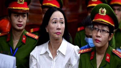 Vietnamlı emlak milyarderi Truong My Lan'ın kara para aklama davasında