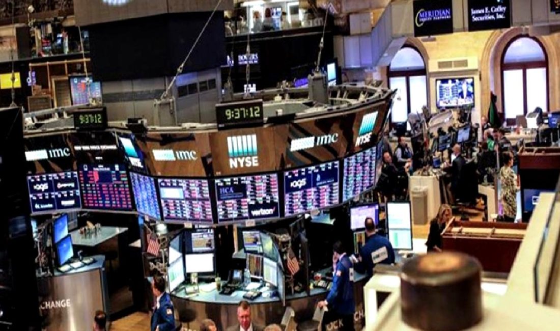 Wall Street'teki yükseliş, gümrük vergileri ve yatırımcı güveninin etkisiyle şekilleniyor.