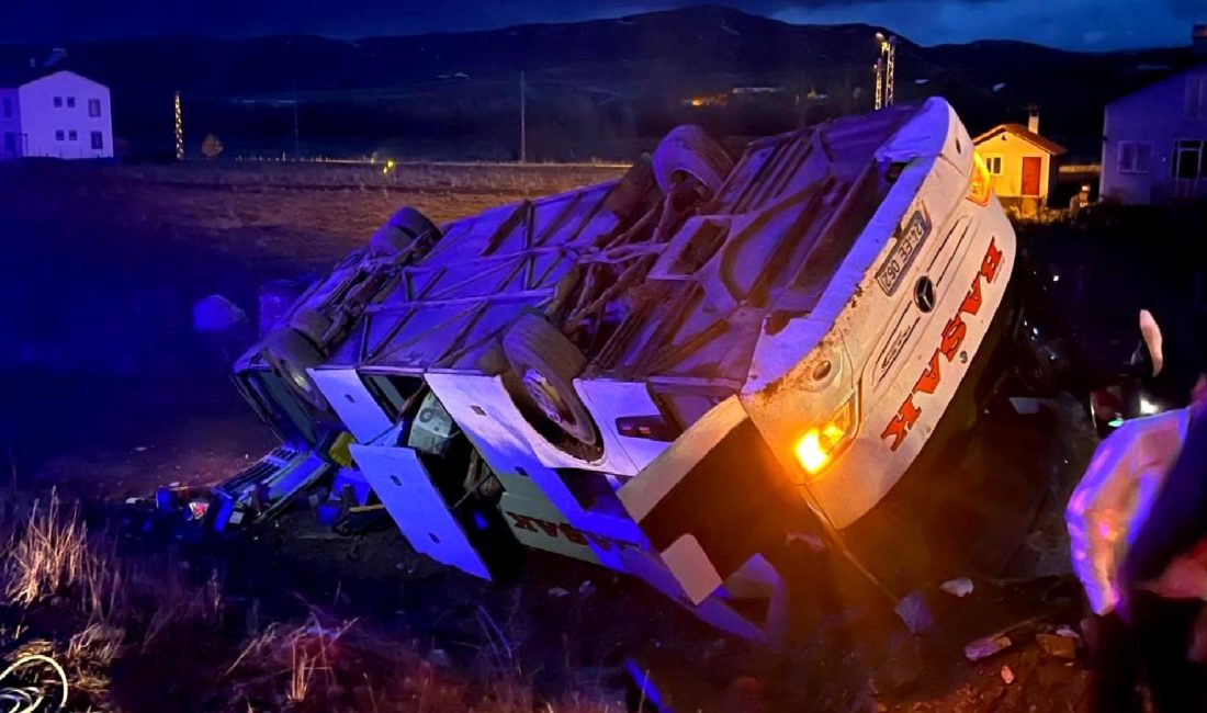 Yalova’dan Erzincan’a Seyahat Eden Otobüs Devrildi: 2 Ölü, 18 Yaralı Yalova'dan Erzincan'a giden otobüs devrildi. Kazada 2 kişi hayatını kaybetti,