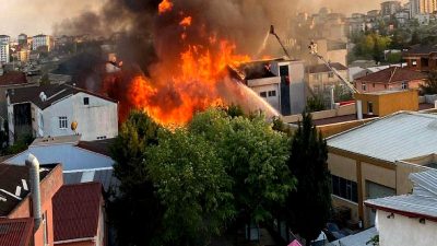 Palet fabrikasında çıkan yangın kontrol altına alındı. Güncel yangın haberleri