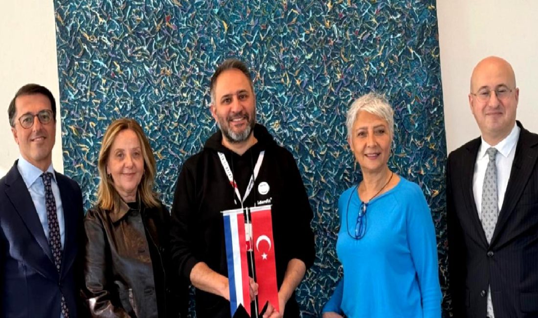 Yapay Zeka ve İnsan Kaynakları Yönetiminde İnovasyon: idenfit’in Avrupa Yolculuğu Yapay zeka ile insan kaynakları yönetiminde yenilikçi çözümler sunan idenfit'in