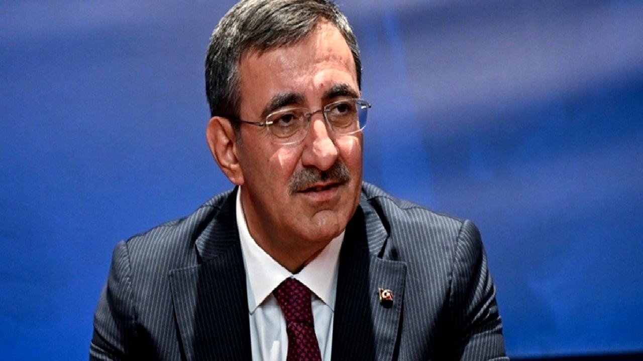 Yılmaz'dan ekonomik güncel gelişmeler ve ABD-Türkiye müzakerelerine ilişkin açıklamalar. Son