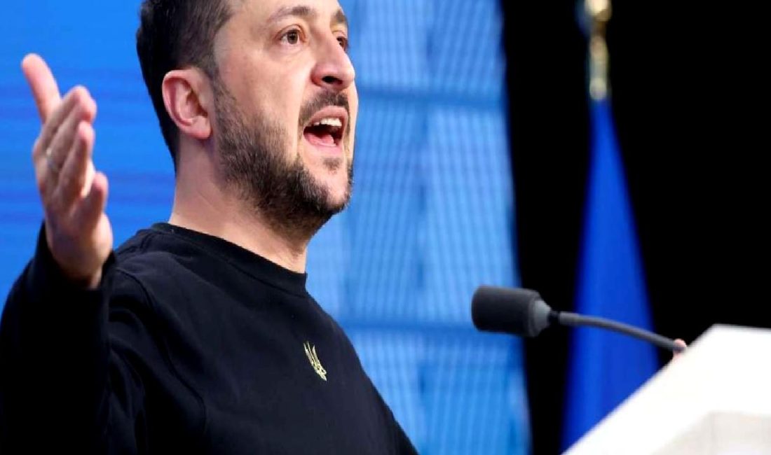 Zelenski'nin basın toplantısı ve güncel gelişmeleri takip edin. Son haberler,