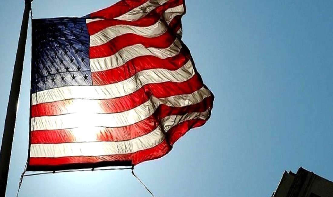 ABD’de Fabrika Siparişleri Mart Ayında Yüzde 4,3 Artış Gösterdi ABD'de fabrika siparişleri Mart ayında yüzde 4,3 artış gösterdi. Ekonomideki