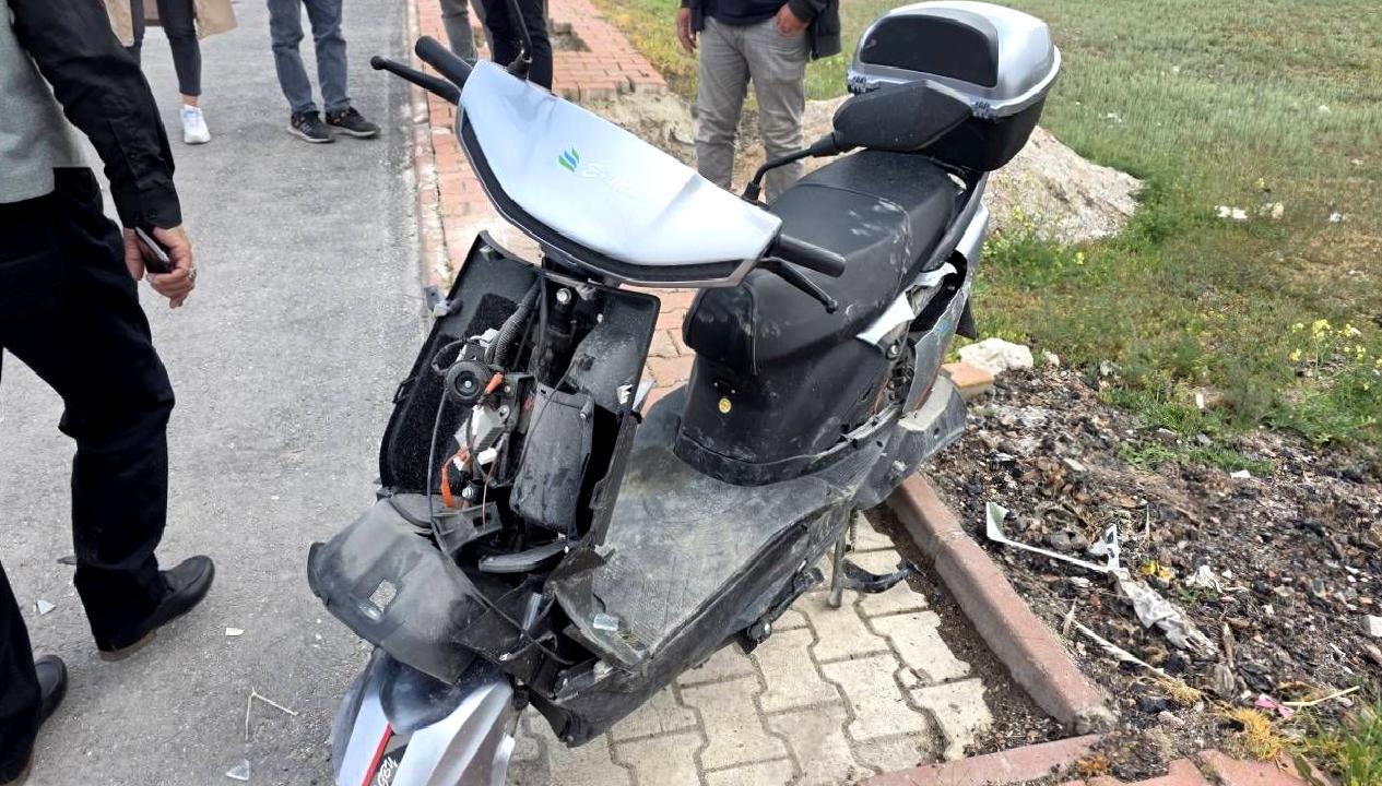 Aksaray'da meydana gelen trafik kazasında bir kişi hayatını kaybetti, bir